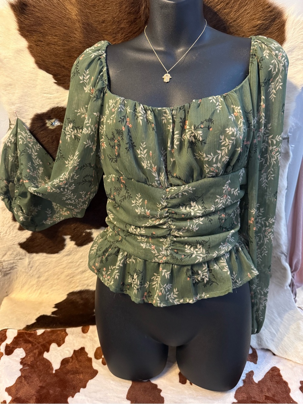 Triple 7 Green Floral Ruched Square-Neck Peasant Blouse
